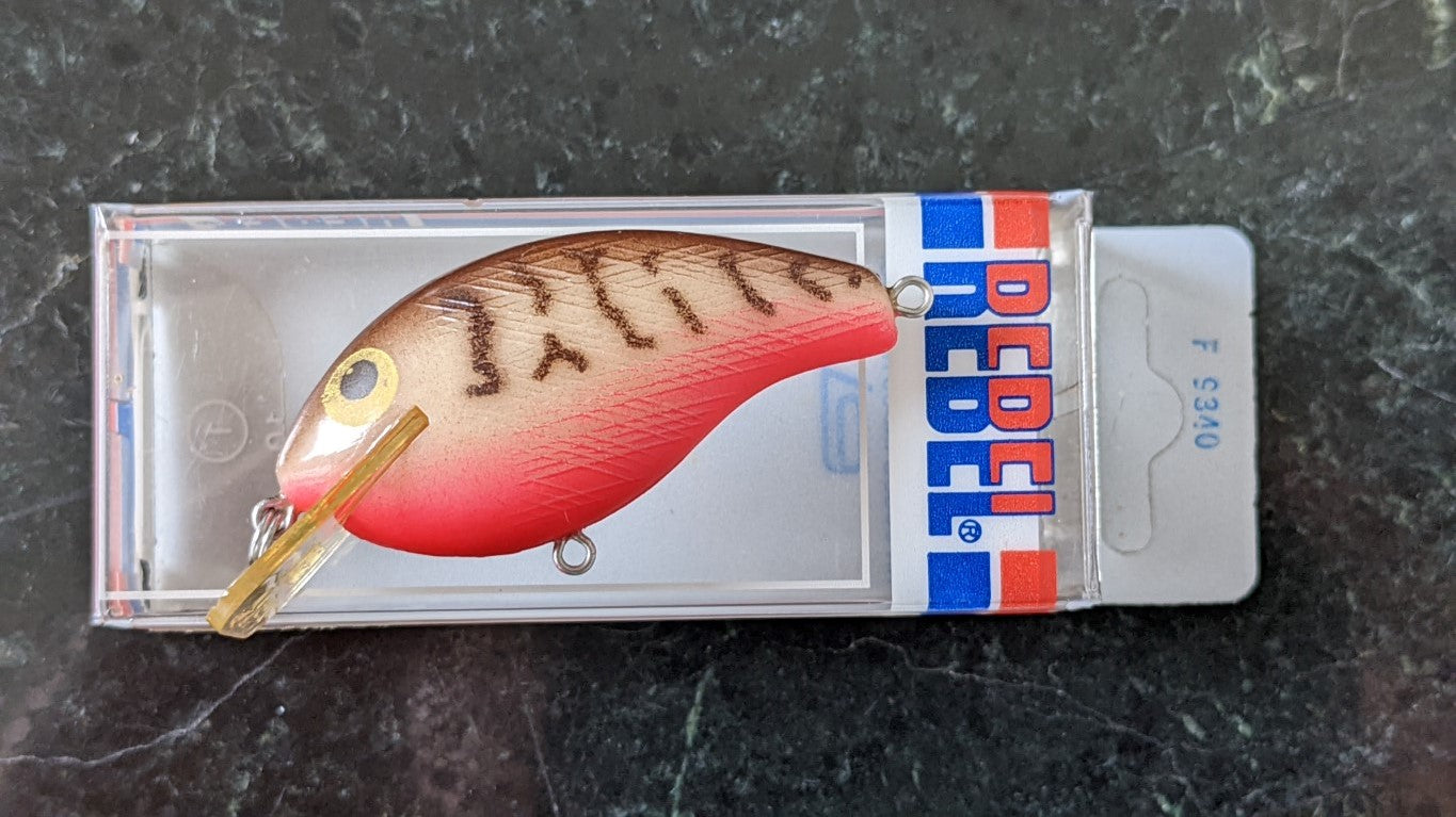 Rebel Double Deep Wee R Shad Brown & Yellow 2 Hooks